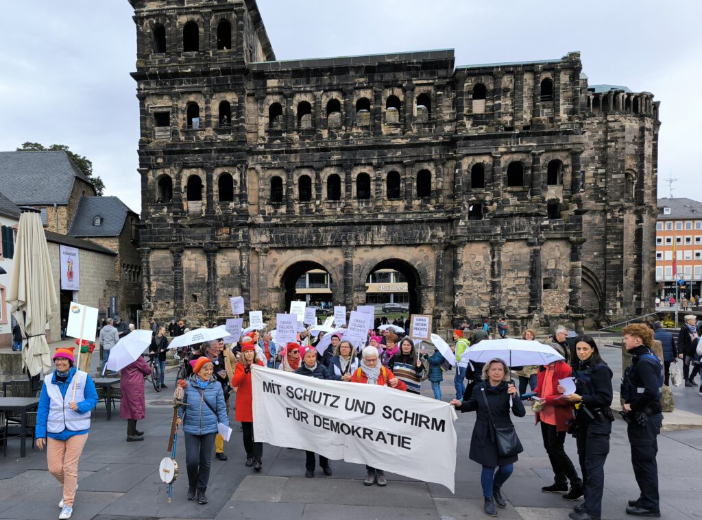 OMAS GEGEN RECHTS Trier Demo 12.10.2024